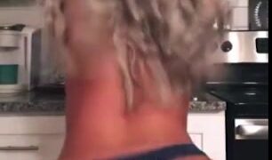 ashleyyyreyyy Onlyfans Leaked – Erotic Video