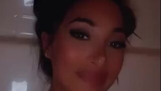 Scarlet Vas Nude In Bathtub Onlyfans Leaked