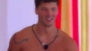 Rob Love Island Leaked Video Hot Trending